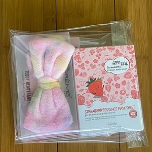Strawberry Essence Sheet Masks x10 plus plush spa head band